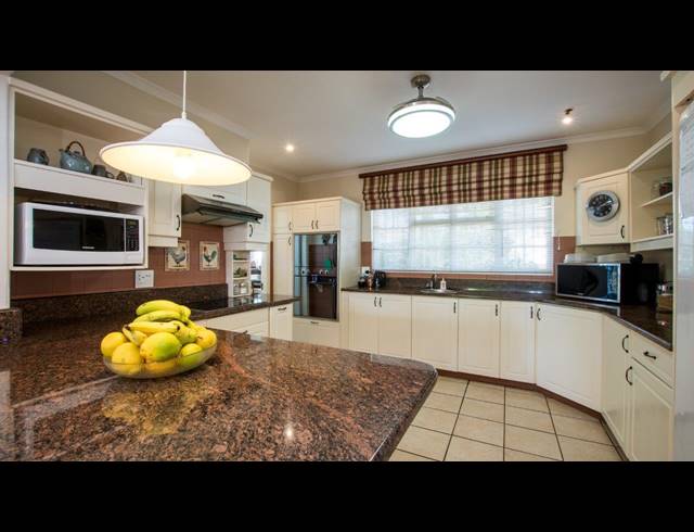 3 BEDROOM SIMPLEX SOLD IN ATHOLL HEIGHTS
